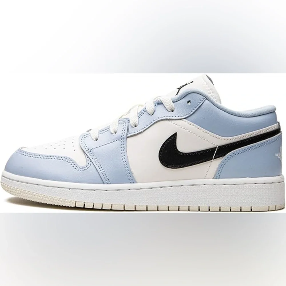 Sz 6.5 JORDAN 1 LOW GS 'ICE BLUE'